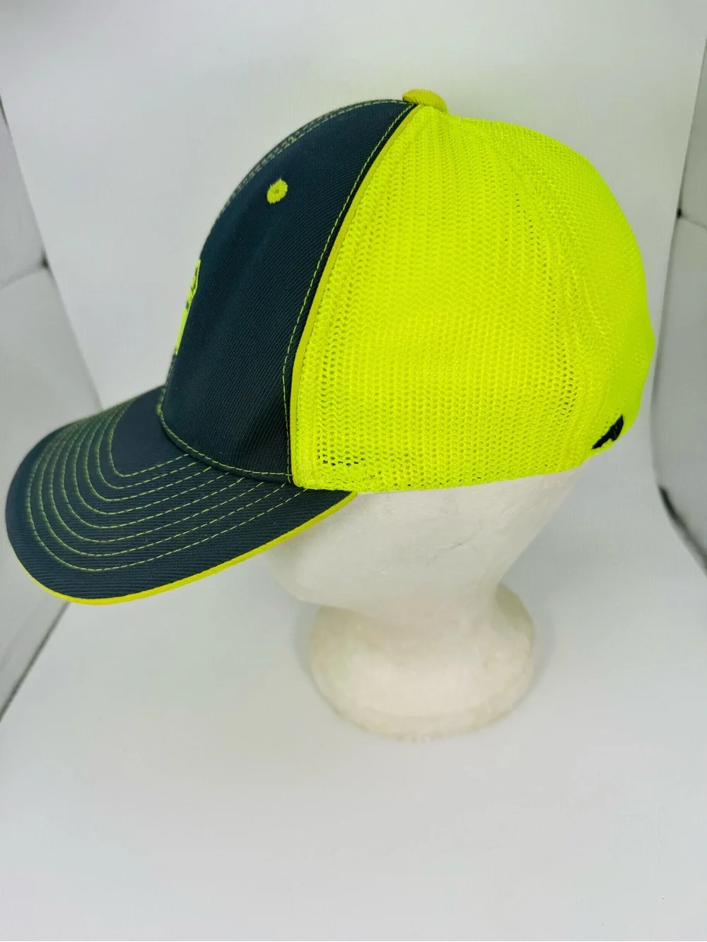 Union Pacific Railroad Hat Cap Gray Yellow Fitted L/XL Pacific Headwear Pro